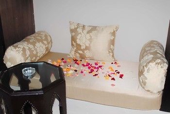 Les 7 Pierres Hotel